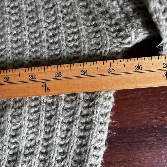 Princess Polly Knitted Green Sweater size S|M - Picture 4 of 8